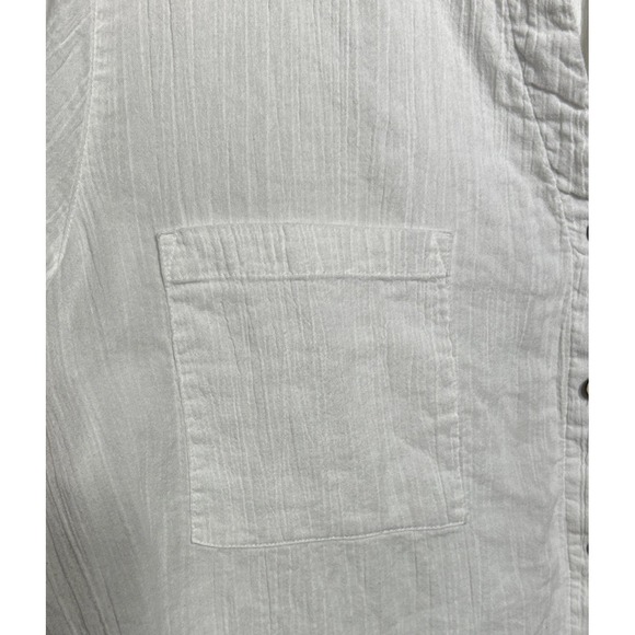 Chico's Cotton Gauze Top White Faux Wood Buttons Relaxed Fit Size 3 Beach Boho - Picture 5 of 13